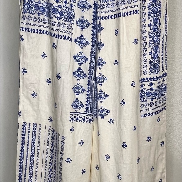 Joie wide leg linen white and blue boho elastic waistband pants. Size 6 EUC - Picture 4 of 10